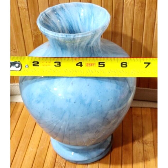 Beautiful Studio Blown Bluish Speckled Bubble Swirl Art Glass Vase 8.5x6.5" - Picture 7 of 7